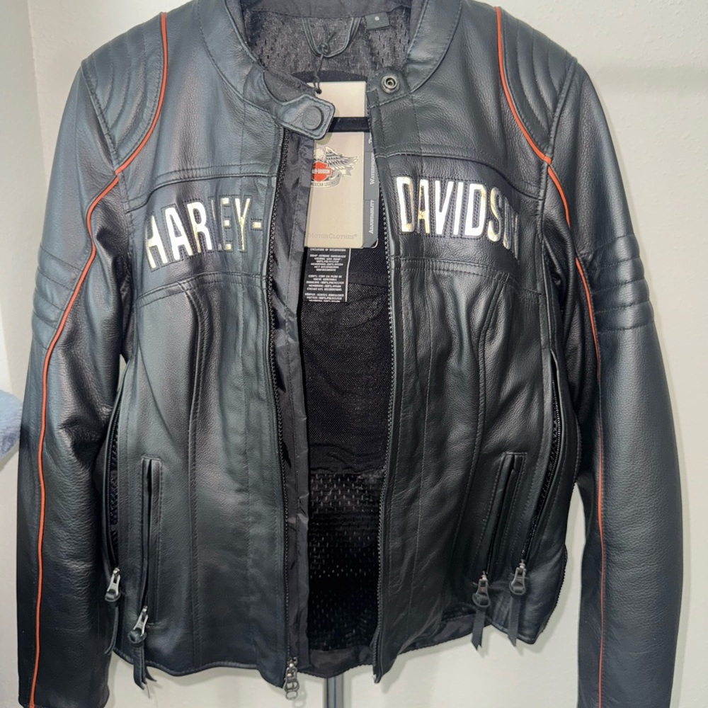 Women’s Harley-Davidson Black Leather Bikers Jacket with Orange Highlights - Picture 10 of 15